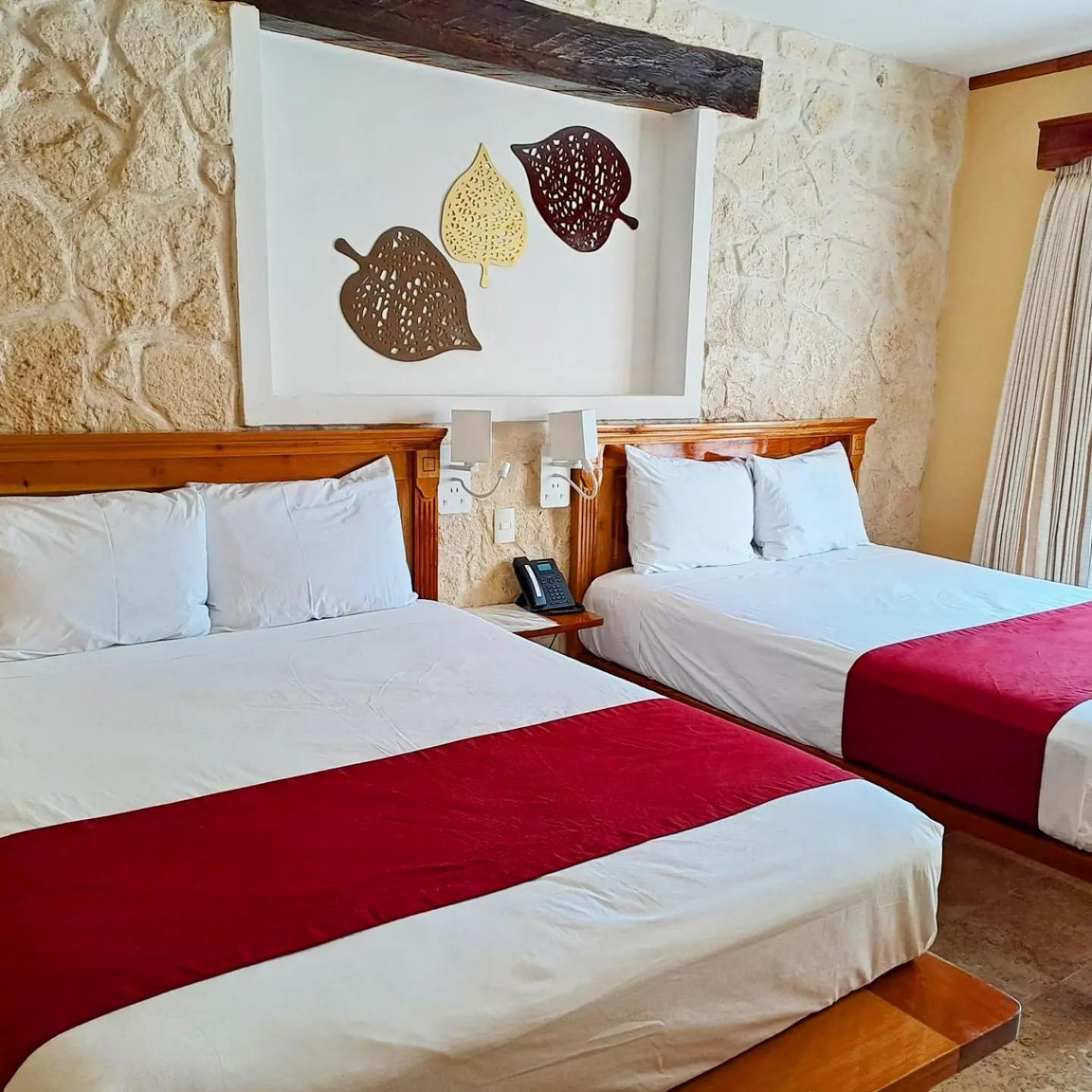 Cancun International Suites Экстерьер фото