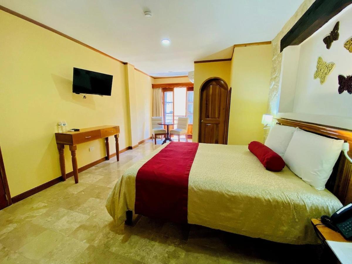 Cancun International Suites Экстерьер фото